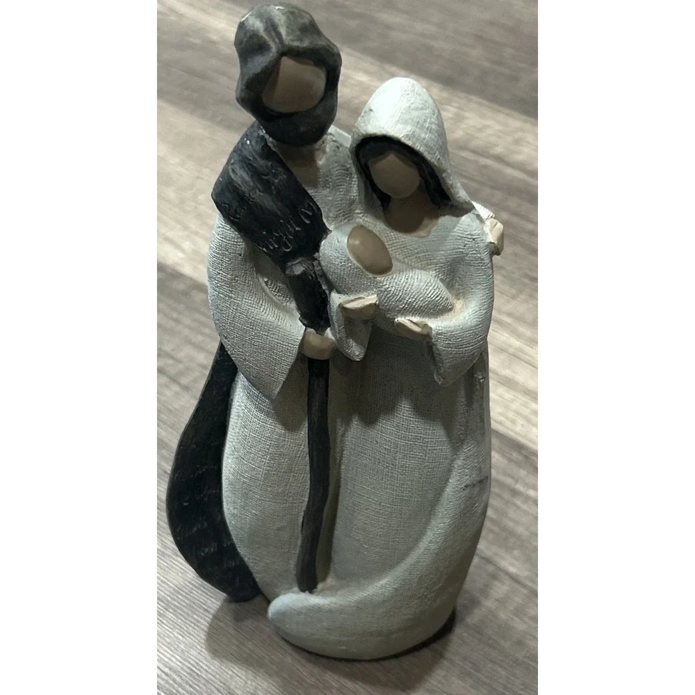 St. Nicholas‎ Squares Holy Family Figurine Joseph Mary Sculpture Christmas Decor